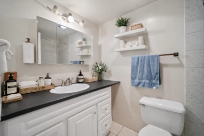 Pantry Photo of 229 2033 Triumph Street, Vancouver, BC