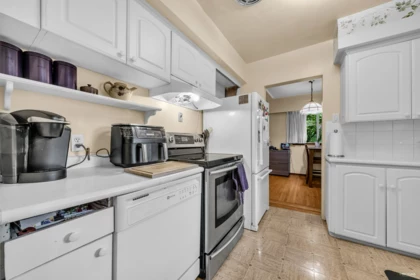 Mudroom Photo of 11949 220 Street, Maple Ridge, BC