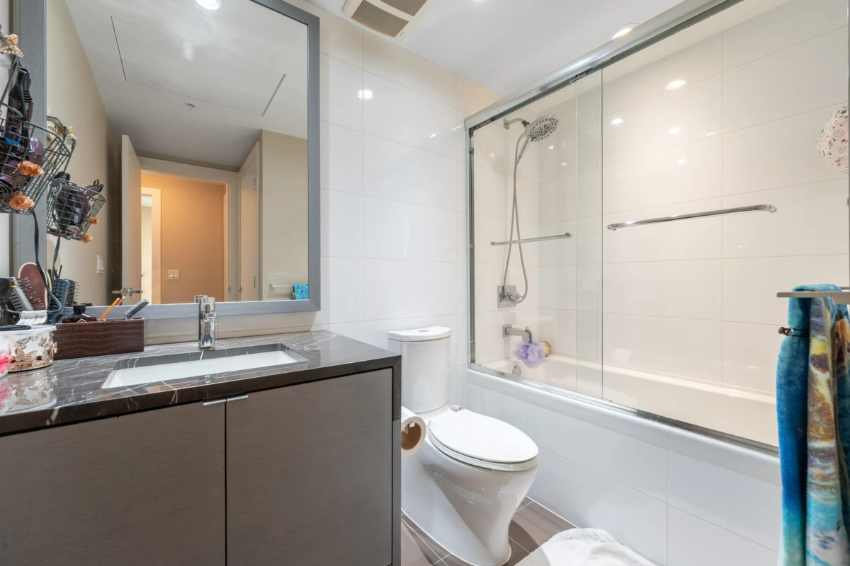 Hallway Photo of 3106 4508 Hazel Street, Burnaby, BC