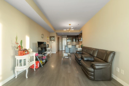 Walk-In Closet Photo of 3106 4508 Hazel Street, Burnaby, BC