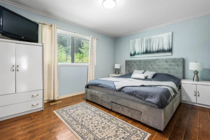Entry Foyer Photo of 200 Lakeshore Drive, Cultus Lake, BC