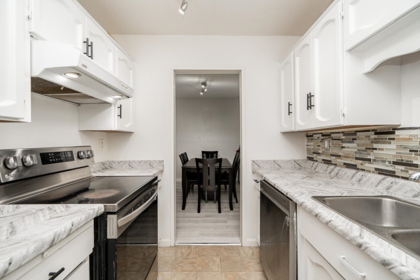 Guest Bathroom Photo of 107 32124 Tims Avenue, Abbotsford, BC