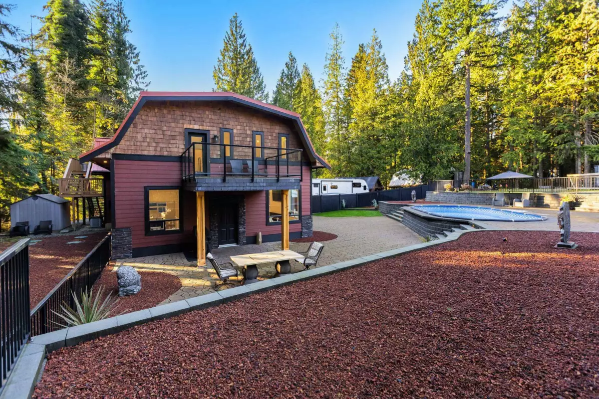 Exterior Rear Photo of 12468 Carr Street, Mission, BC