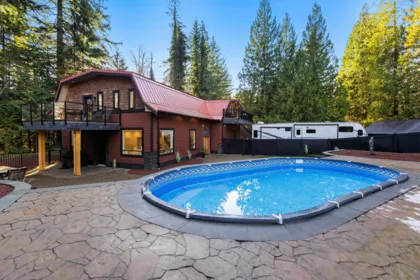 12468 Carr Street, Mission, BC, Stave Falls — 7 bed single family residence for sale