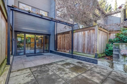 Basement Recreation Room Photo of 211 230 Mowat Street, New Westminster, BC