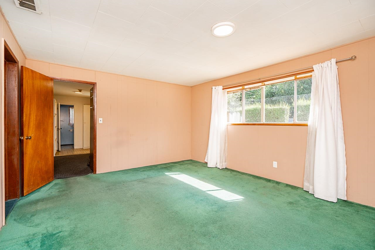 Garage Interior Photo of 2212 Old Dollarton Road, North Vancouver, BC