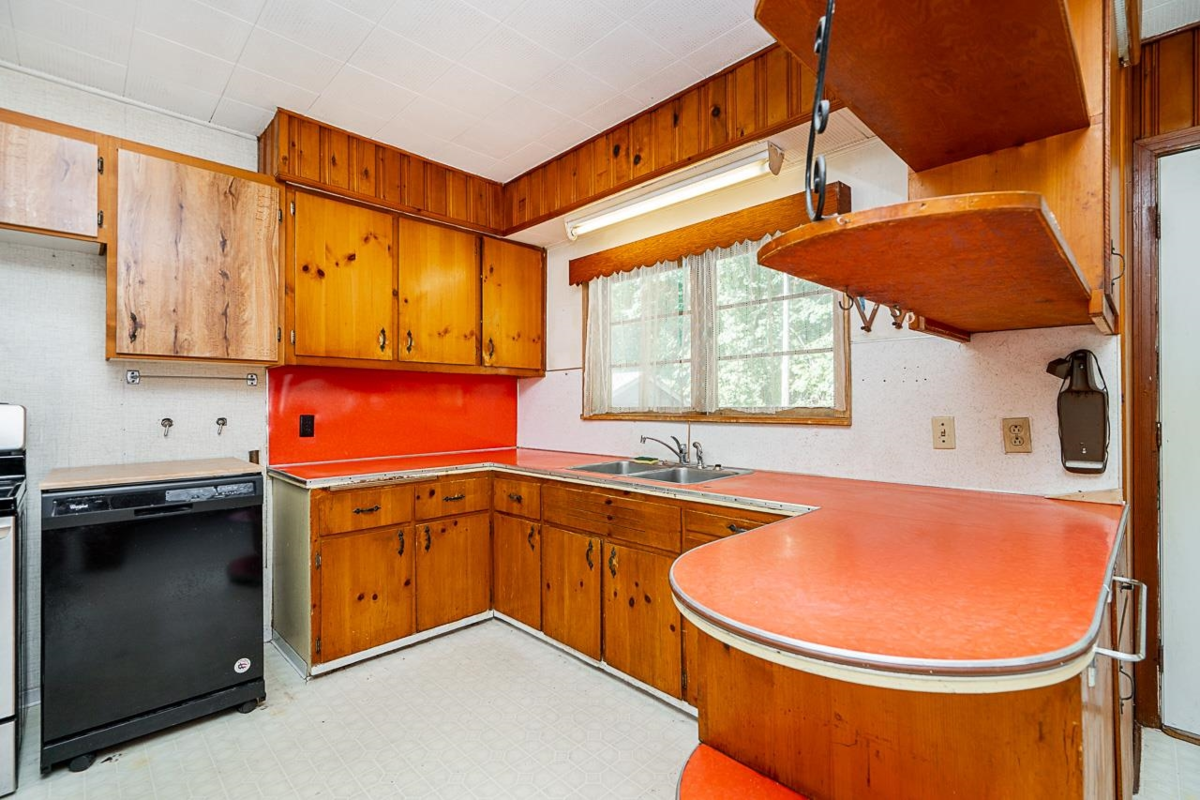 Guest Bathroom Photo of 2212 Old Dollarton Road, North Vancouver, BC