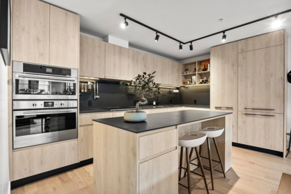 3956 Dumfries Street, Vancouver, BC, Vancouver — 3 bed townhouse for sale