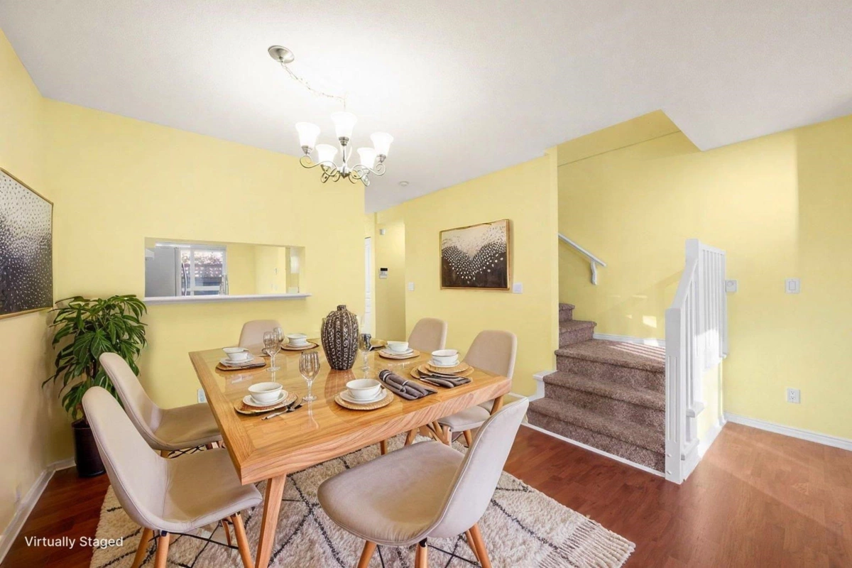Dining Area Photo of 27 6670 Rumble Street, Burnaby, BC