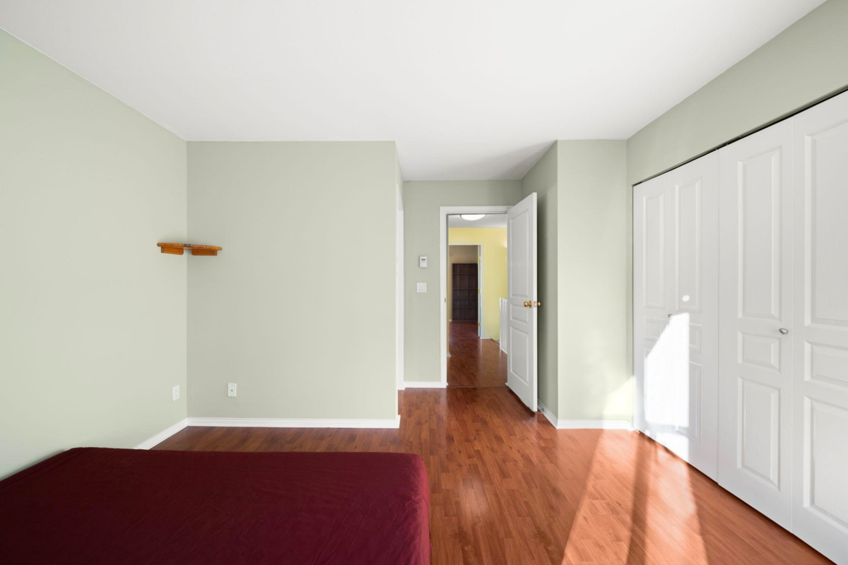 Front Yard Photo of 27 6670 Rumble Street, Burnaby, BC