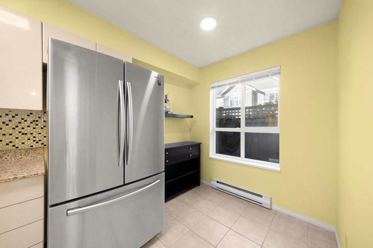 Primary Bedroom Photo of 27 6670 Rumble Street, Burnaby, BC