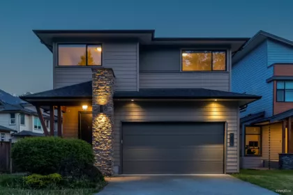 39340 Falcon Crescent, Squamish, BC, Brennan Center — 4 bed single family residence for sale