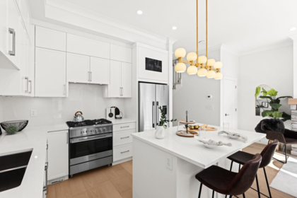 Breakfast Nook Photo of 102 16622 18a Avenue, Surrey, BC