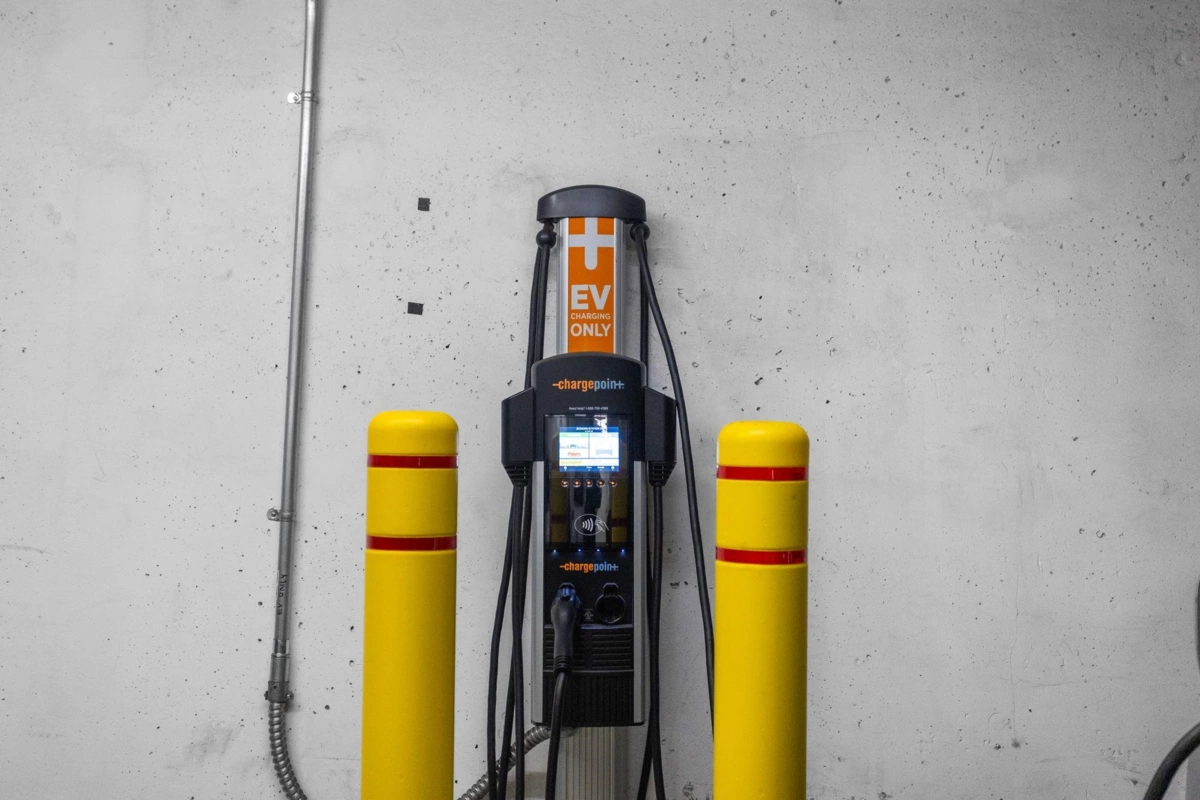 Backyard Photo of 2603 2789 Shaughnessy Street, Port Coquitlam, BC