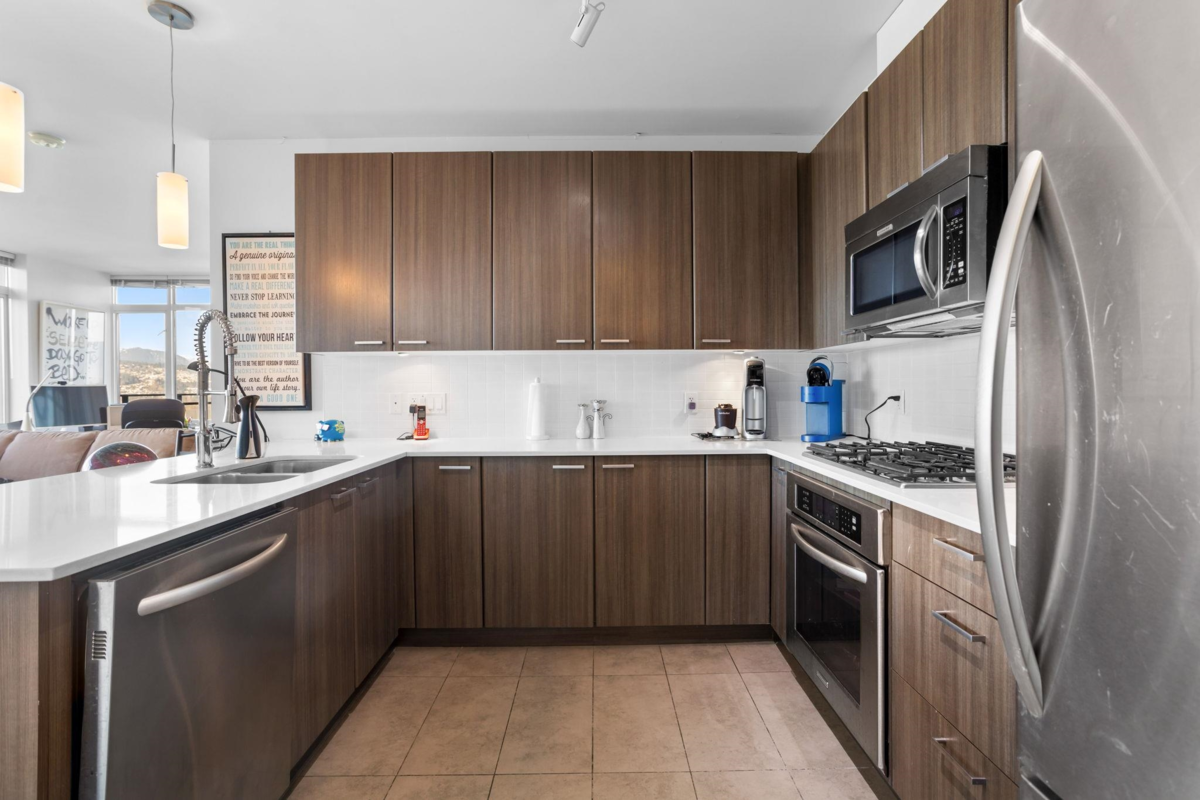 Bedroom 3 Photo of 2603 2789 Shaughnessy Street, Port Coquitlam, BC