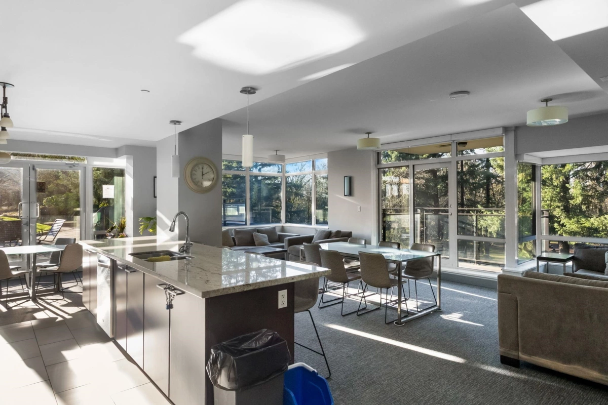 Front Yard Photo of 2603 2789 Shaughnessy Street, Port Coquitlam, BC