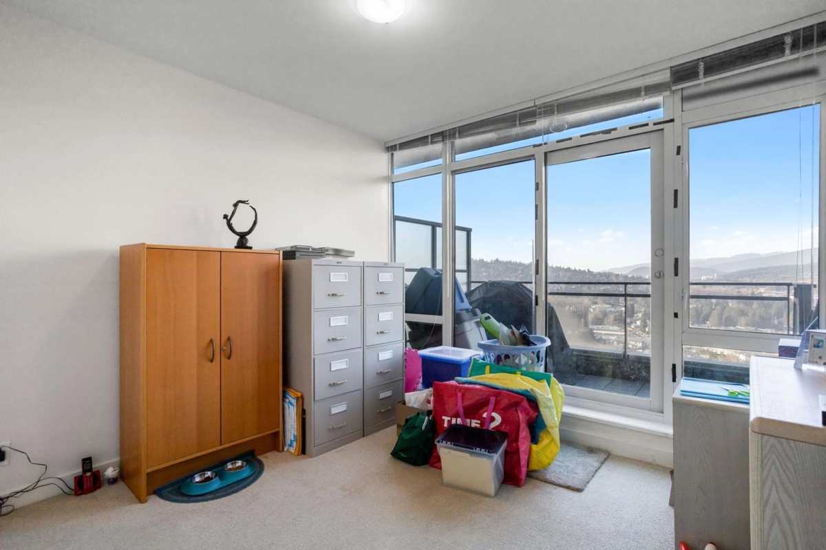 Mudroom Photo of 2603 2789 Shaughnessy Street, Port Coquitlam, BC