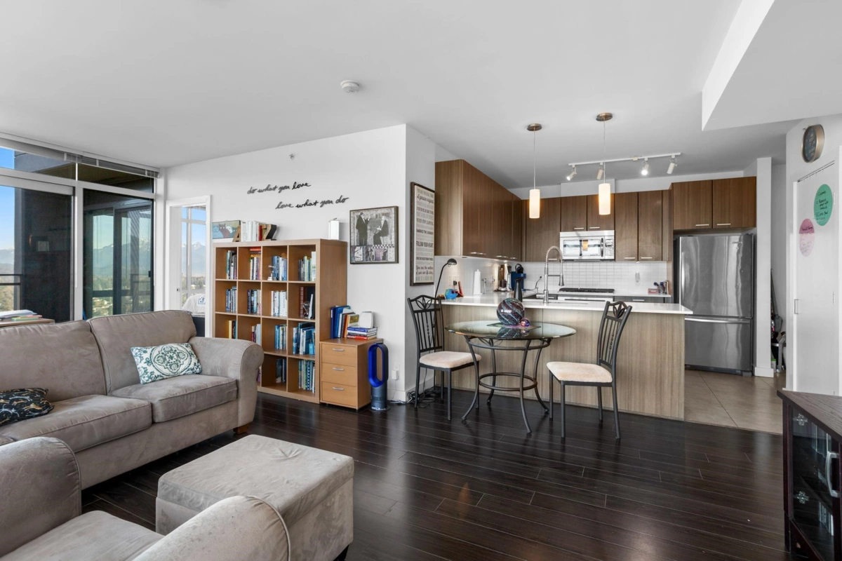 Primary Bedroom Photo of 2603 2789 Shaughnessy Street, Port Coquitlam, BC