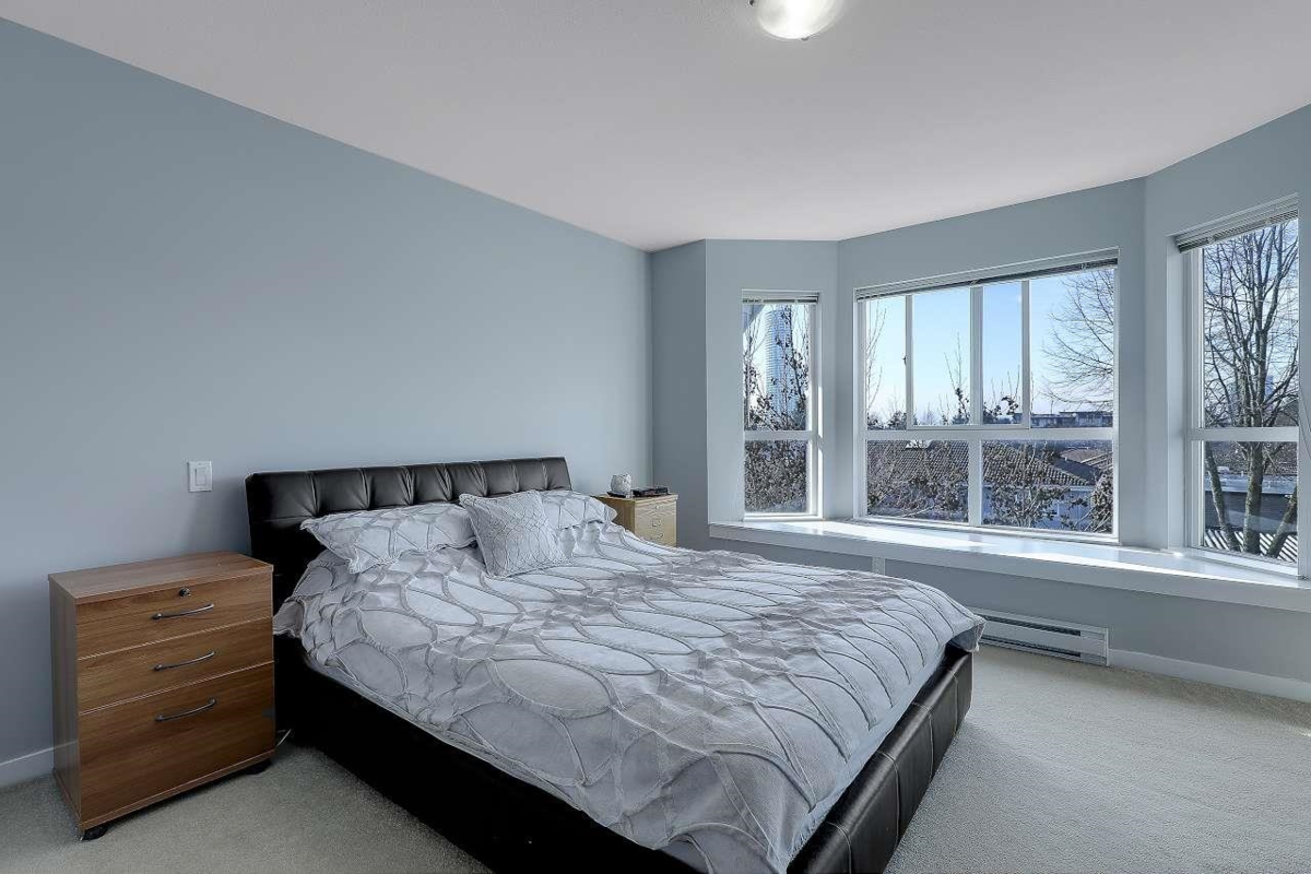 Basement Recreation Room Photo of 40 7370 Stride Avenue, Burnaby, BC