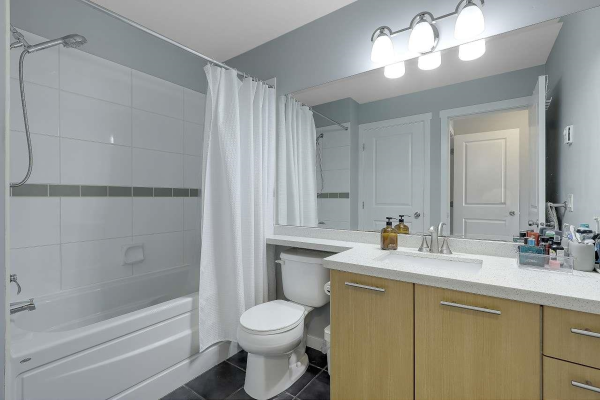 Mudroom Photo of 40 7370 Stride Avenue, Burnaby, BC