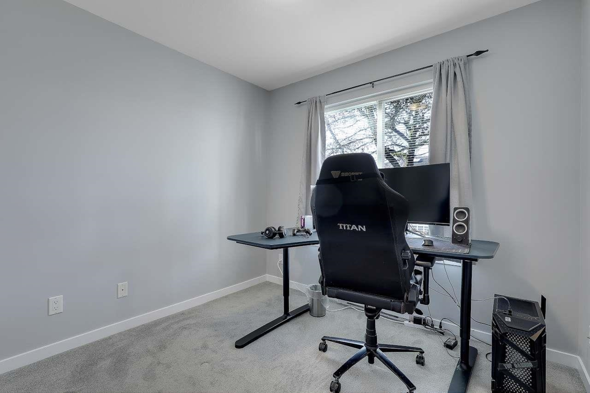 Outdoor Patio Photo of 40 7370 Stride Avenue, Burnaby, BC