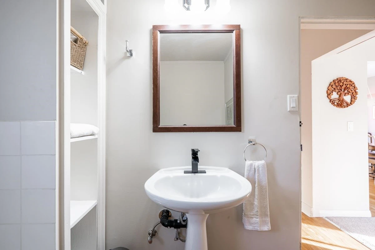 Guest Bathroom Photo of 3446 Church Street, North Vancouver, BC