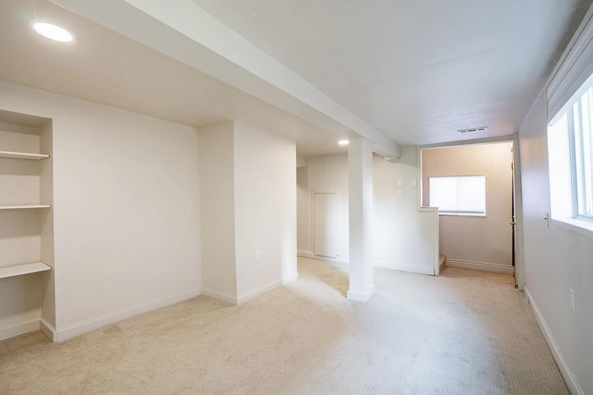 Loft / Bonus Room Photo of 3446 Church Street, North Vancouver, BC