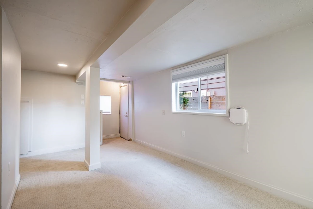 Office / Den Photo of 3446 Church Street, North Vancouver, BC