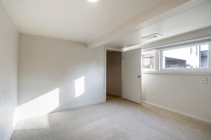 Entry Foyer Photo of 3446 Church Street, North Vancouver, BC