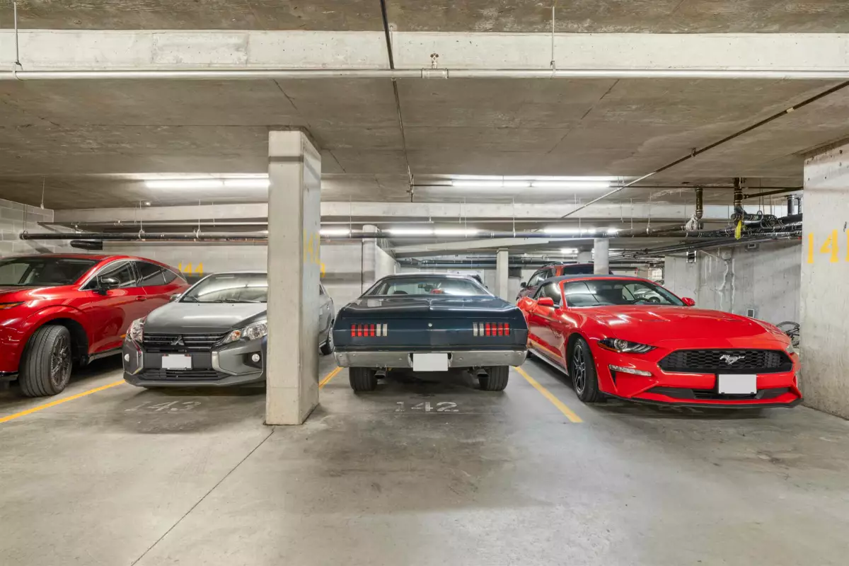 Mudroom Photo of 423 1185 Pacific Street, Coquitlam, BC