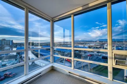 808 3333 Corvette Way, Richmond, BC, Richmond — Apartment/Condo for sale