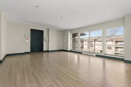 Garage Interior Photo of 402 45561 Yale Road, Chilliwack, BC
