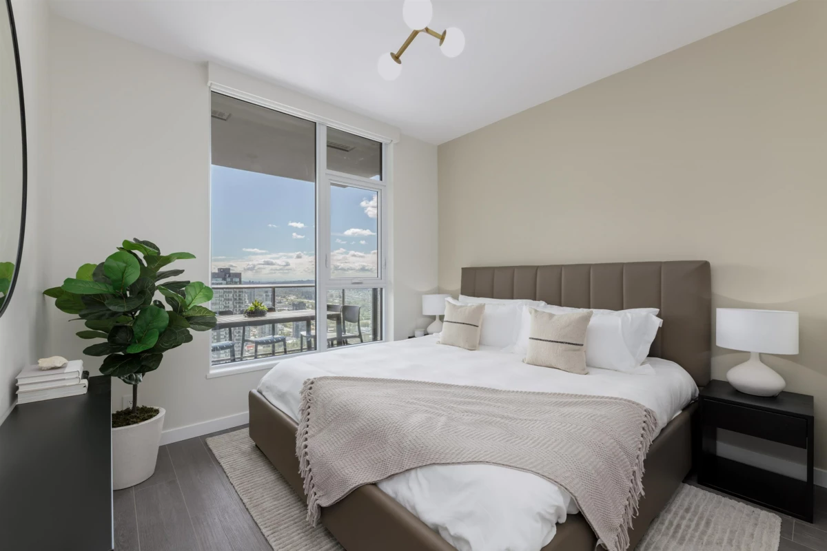 Family Room Photo of 605 4168 Lougheed Highway, Burnaby, BC