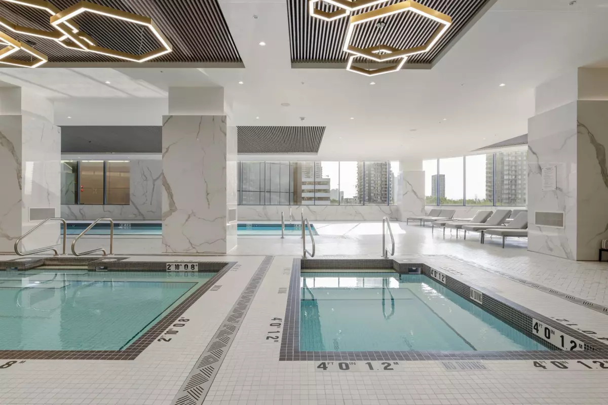 Primary Bathroom Photo of 605 4168 Lougheed Highway, Burnaby, BC