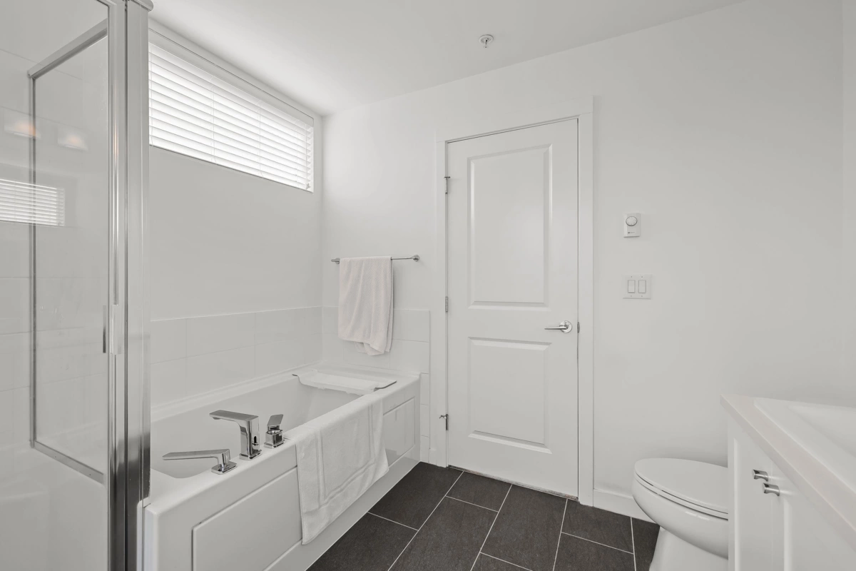 Bedroom 4 Photo of 303 13628 81a Avenue, Surrey, BC