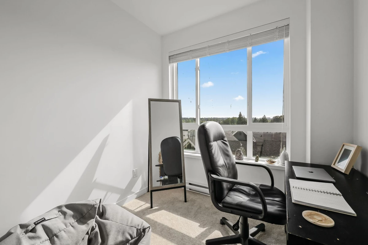 Primary Bedroom Photo of 303 13628 81a Avenue, Surrey, BC