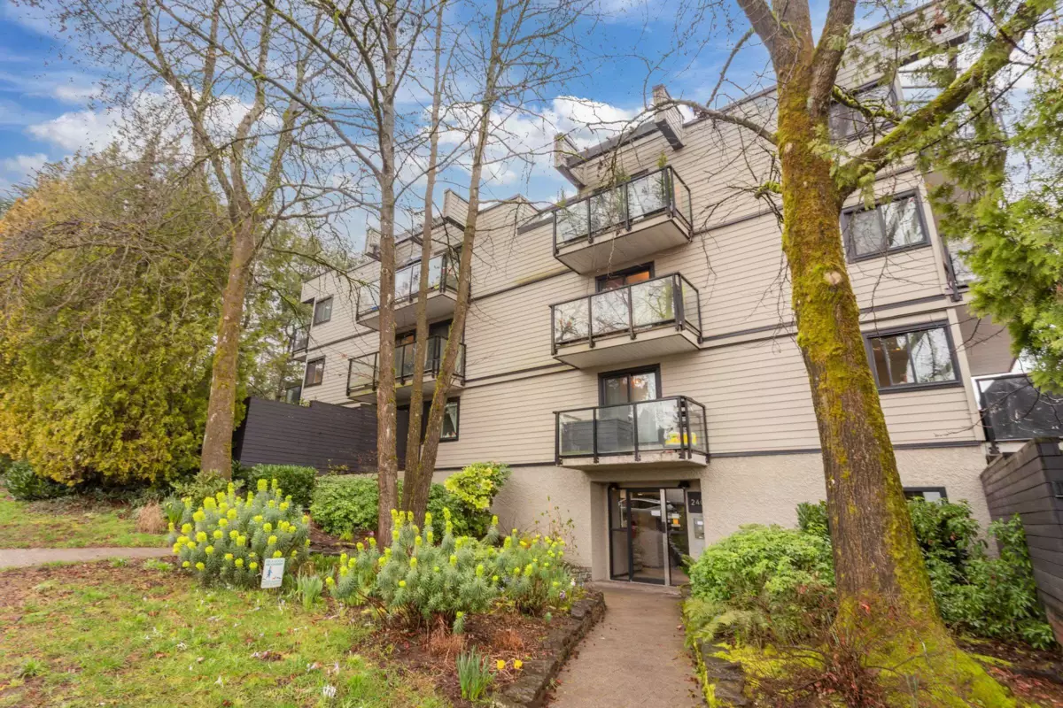 Basement Recreation Room Photo of 112 240 Mahon Avenue, North Vancouver, BC