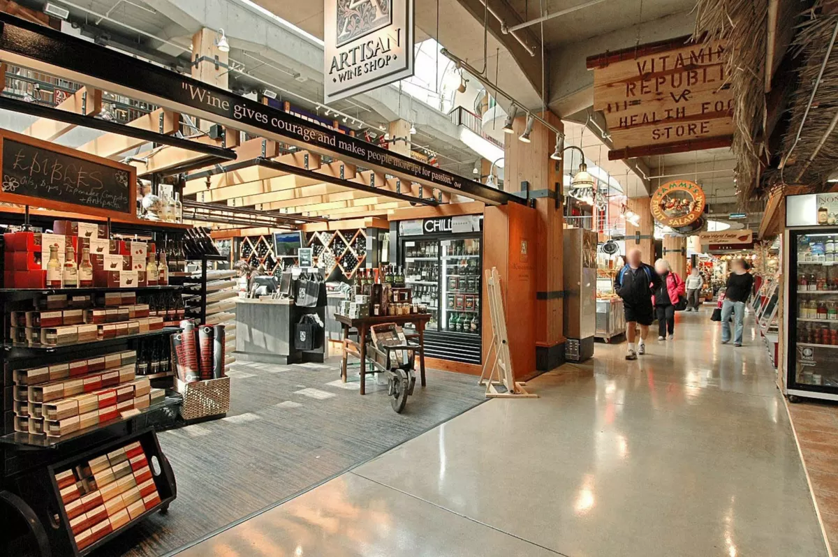 Hot Tub / Spa Photo of 112 240 Mahon Avenue, North Vancouver, BC