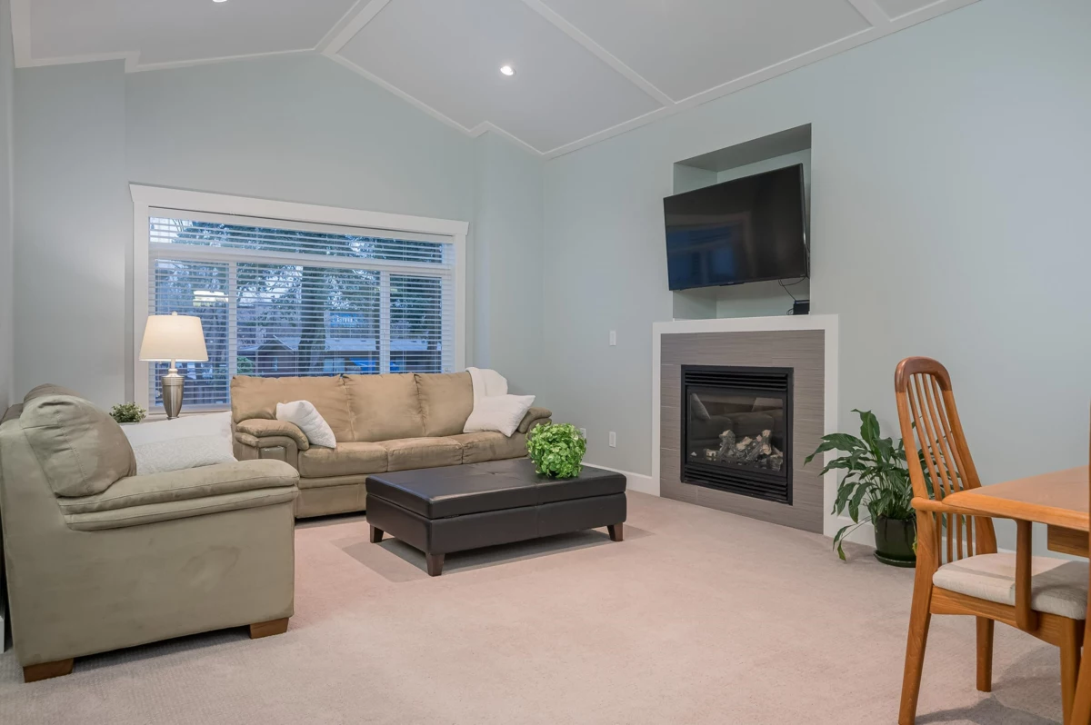 Bedroom 3 Photo of 2 20256 98a Avenue, Langley, BC