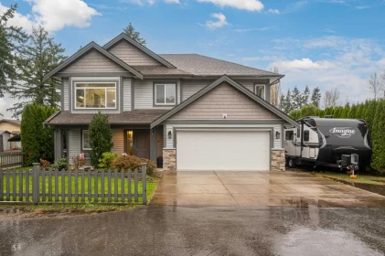 2 20256 98a Avenue, Langley, BC