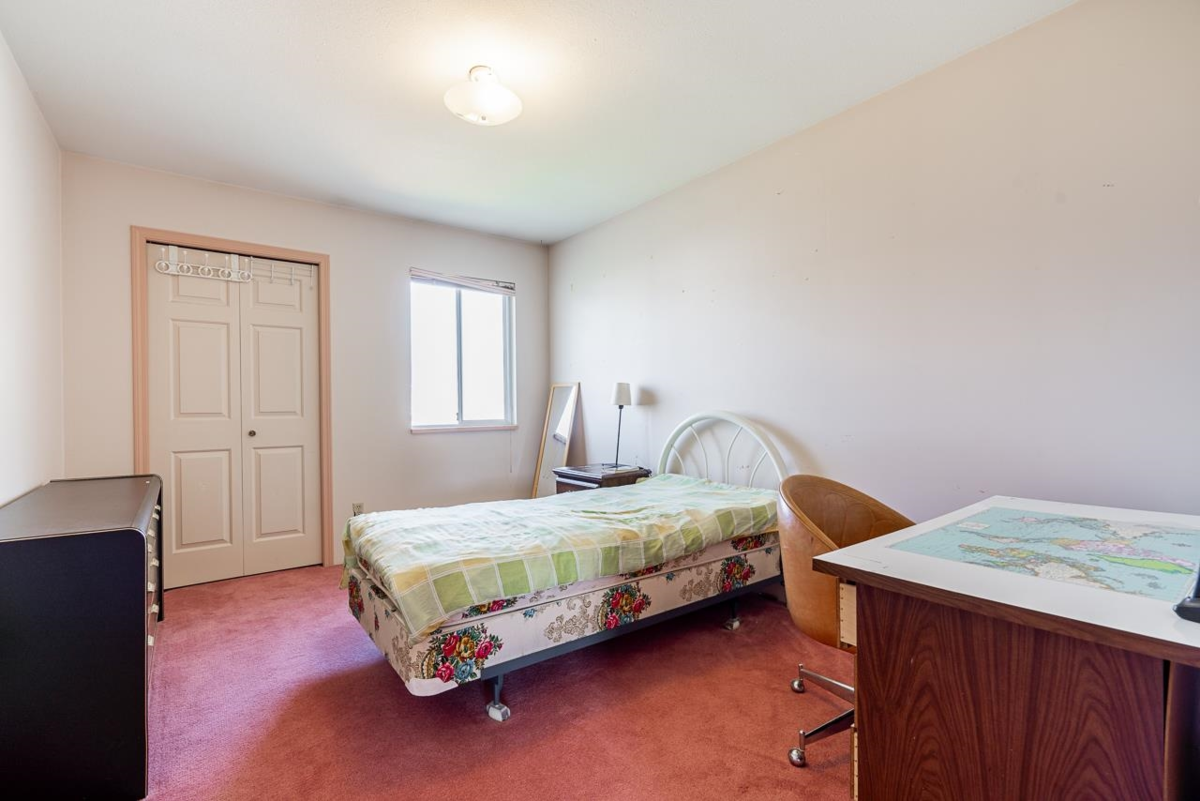 Bedroom 3 Photo of 14317 89a Avenue, Surrey, BC