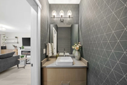 Guest Bathroom Photo of 5 16760 25 Avenue, Surrey, BC