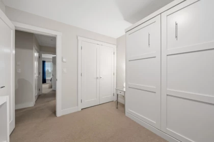 Mudroom Photo of 5 16760 25 Avenue, Surrey, BC