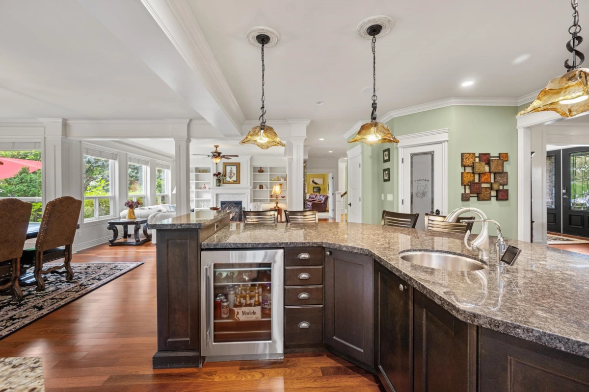 Breakfast Nook Photo of 23133 80 Avenue, Langley, BC