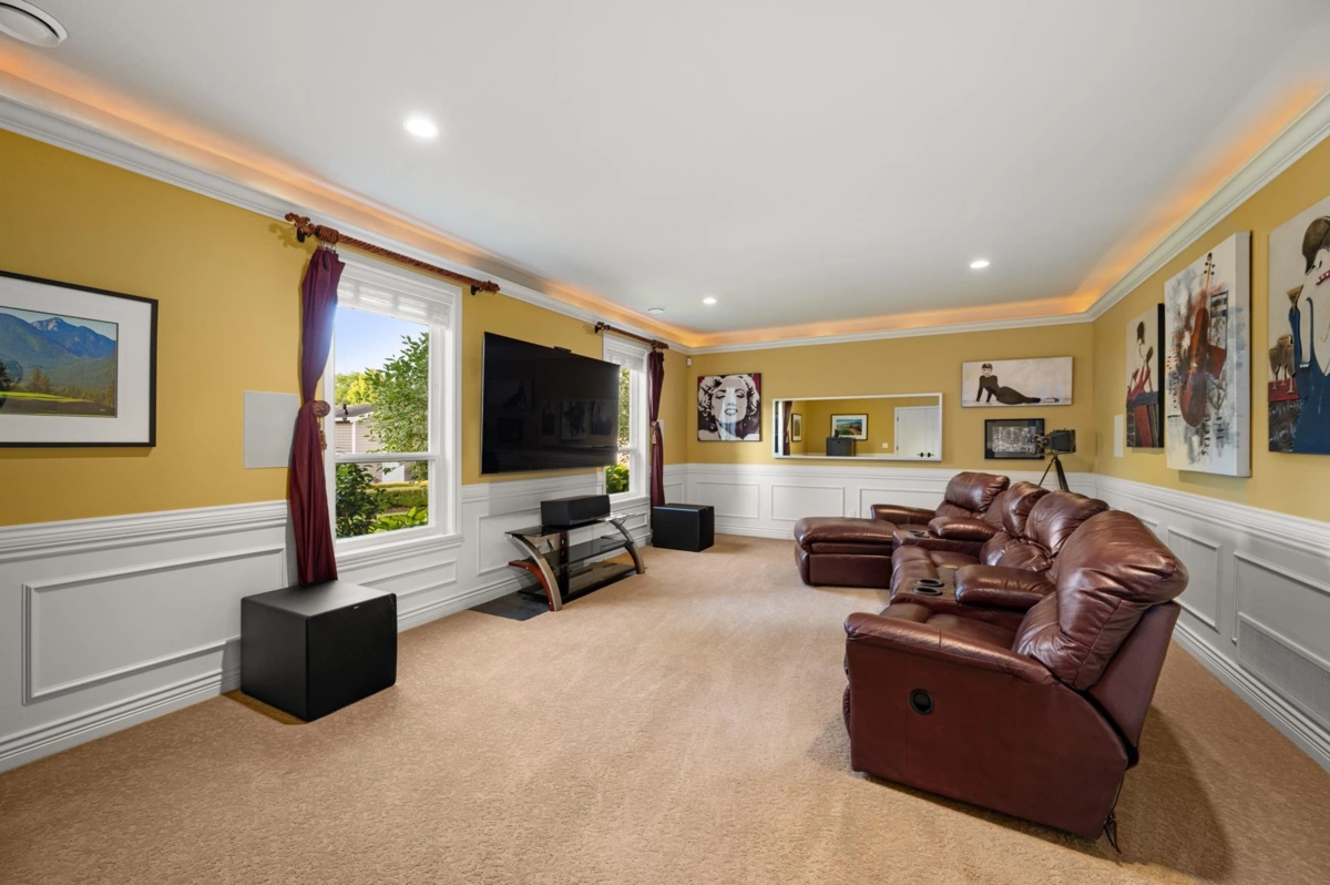 Hallway Photo of 23133 80 Avenue, Langley, BC