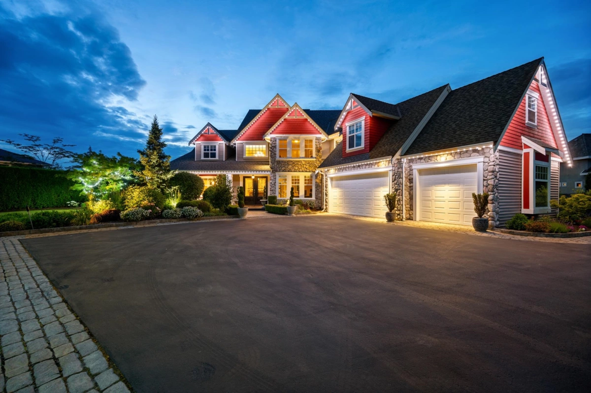 Hot Tub / Spa Photo of 23133 80 Avenue, Langley, BC