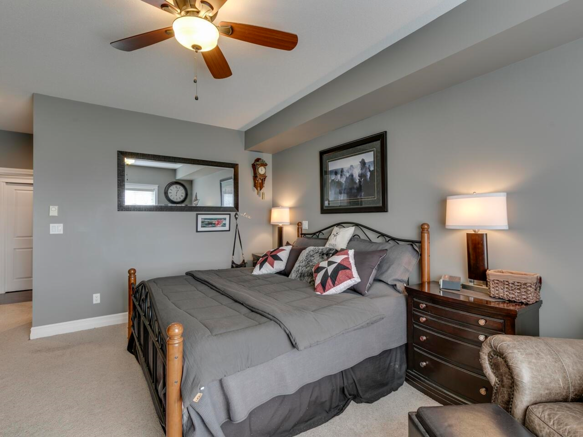 Backyard Photo of A214 33755 7th Avenue, Mission, BC