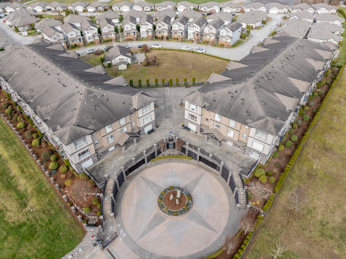 Fitness Center Photo Near A214 33755 7th Avenue, Mission, BC