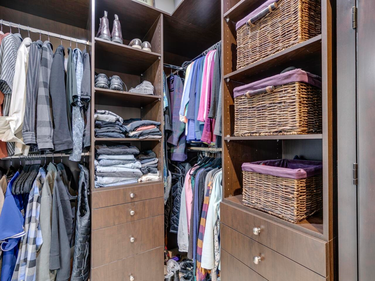 Swimming Pool Photo of A214 33755 7th Avenue, Mission, BC