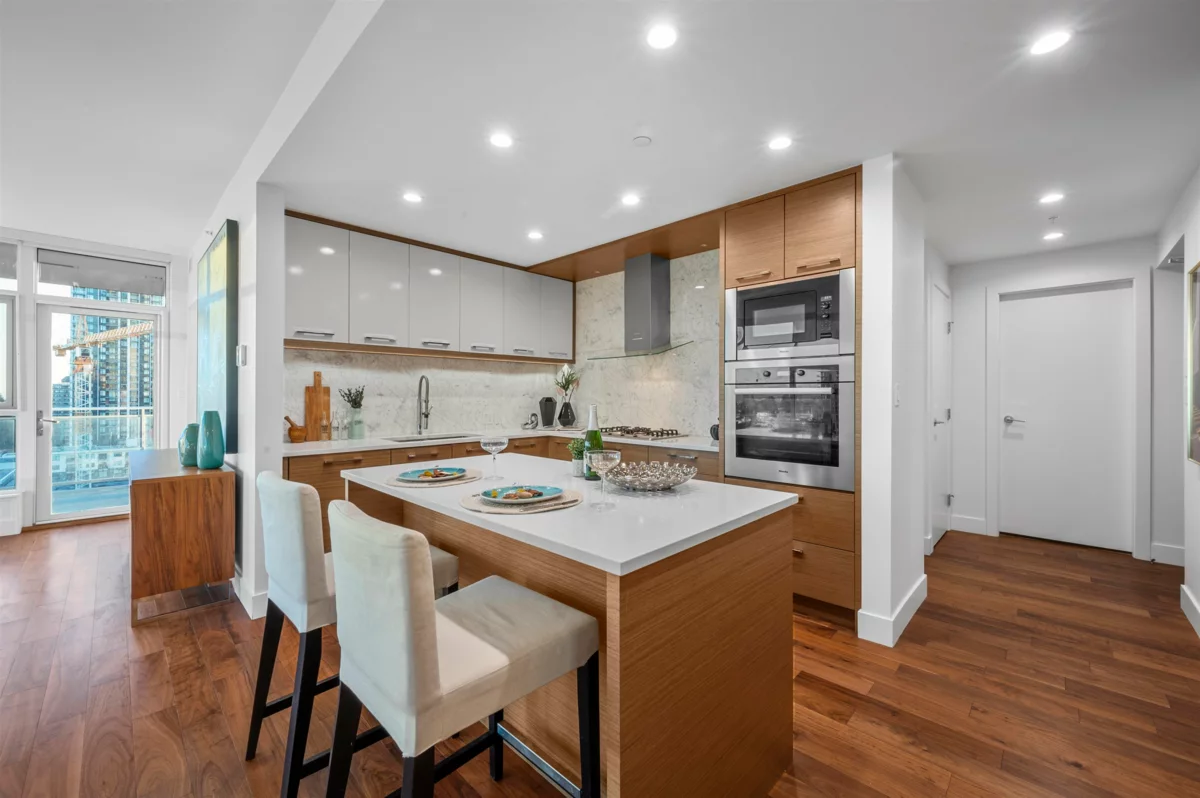 Family Room Photo of 1005 4360 Beresford Street, Burnaby, BC